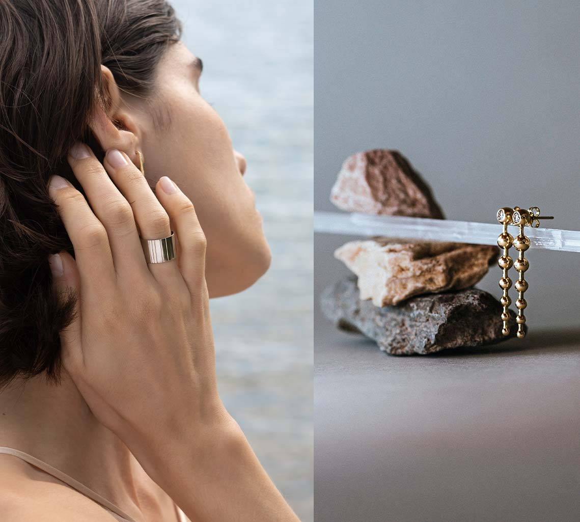 Frau mit breitem Ring und Ohrringe