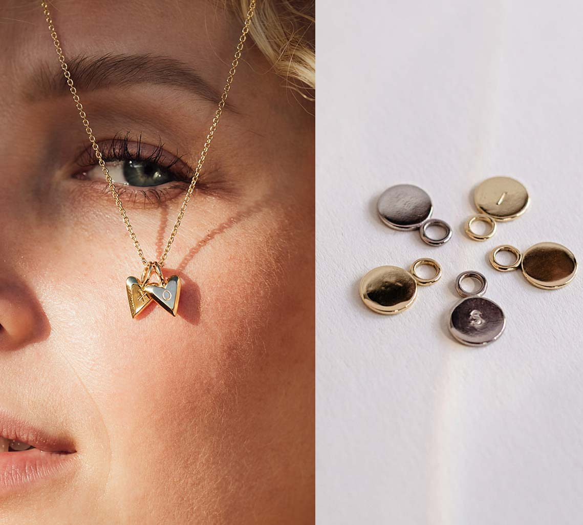 Herz Anhänger personalisiert mit Buchstaben und mini Münzen aus Gold mit Buchstaben Gravur