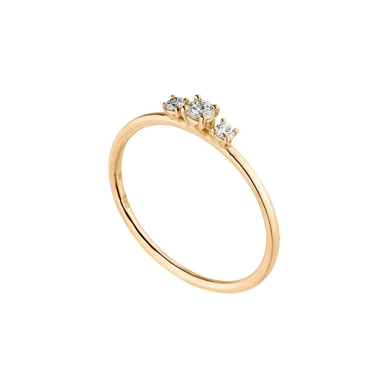 Ring mir drei Labordiamanten offen gefasst auf Goldring