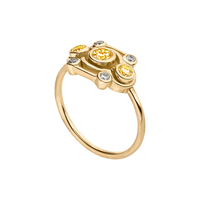 Ring mit gelben Labordiamanten aus recyceltem Gelbgold