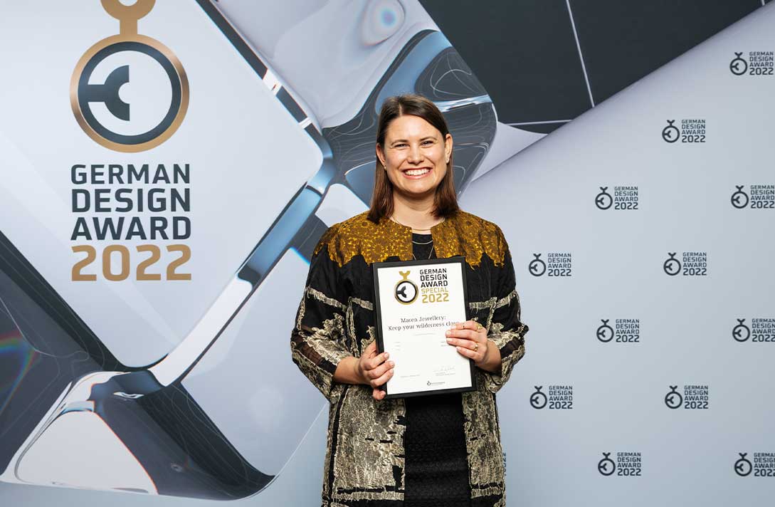 Schmuckdesignerin Helge Maren Hauptmann ist Gewinnerin des German Design Award 2022, Special Mention