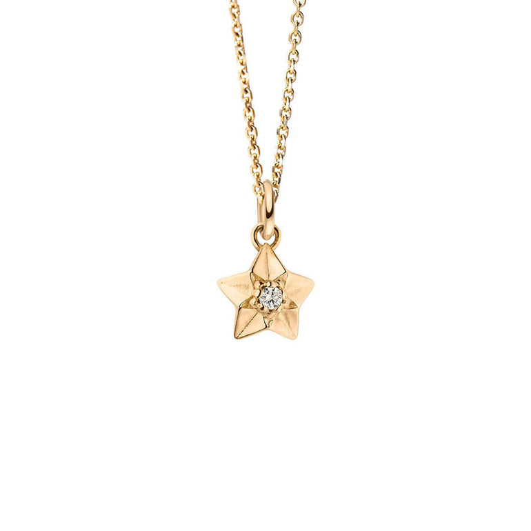Mini Stern Anhänger besonders designt an recycelter Gold Kette