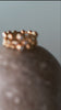 Nachhaltige Kugelringe aus recyceltem Gold von Maren Jewellery