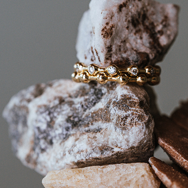 Sphere ball deals ring